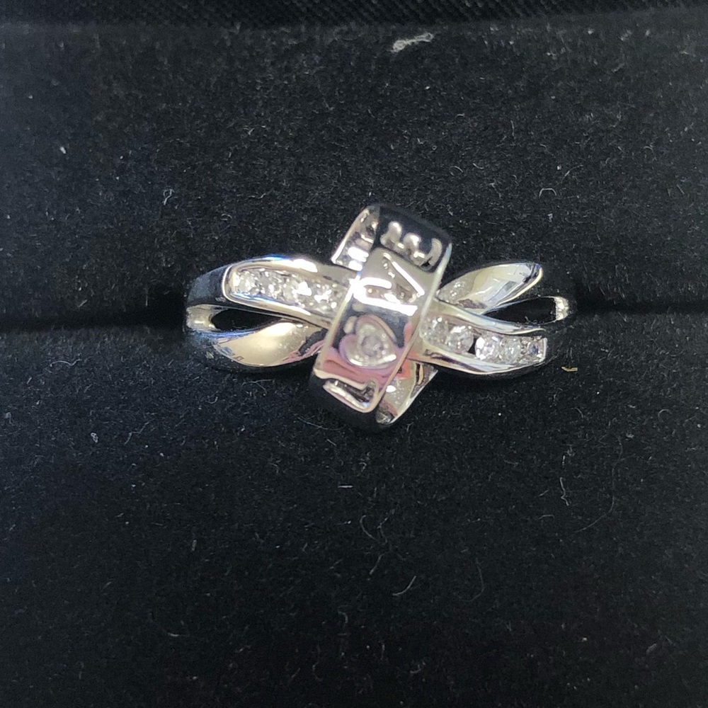 Love Knot promise ring